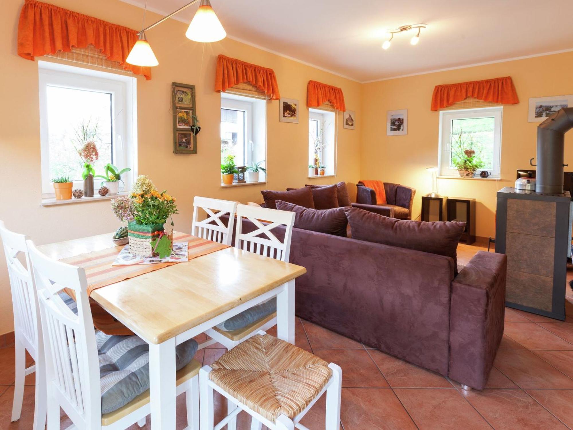 Charming Holiday Home In Hohnstein Ot Lohsdorf Zewnętrze zdjęcie